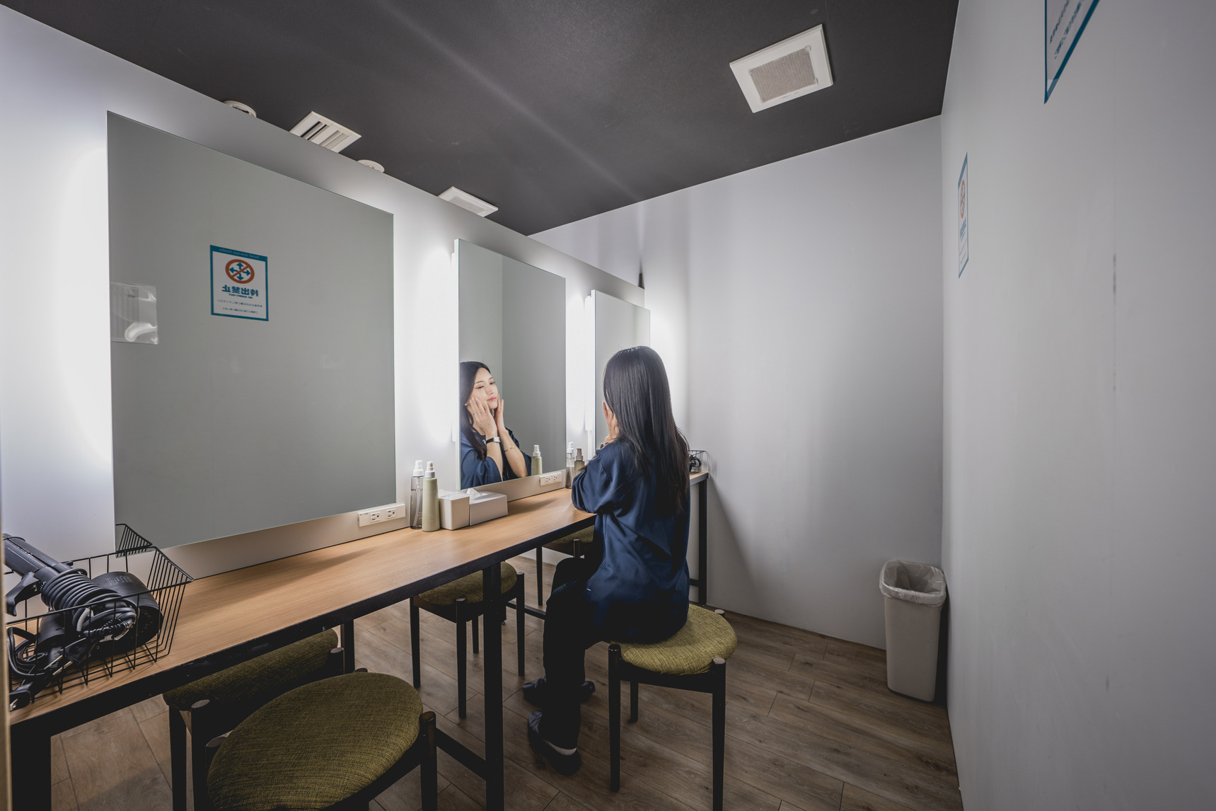 4階パウダールーム