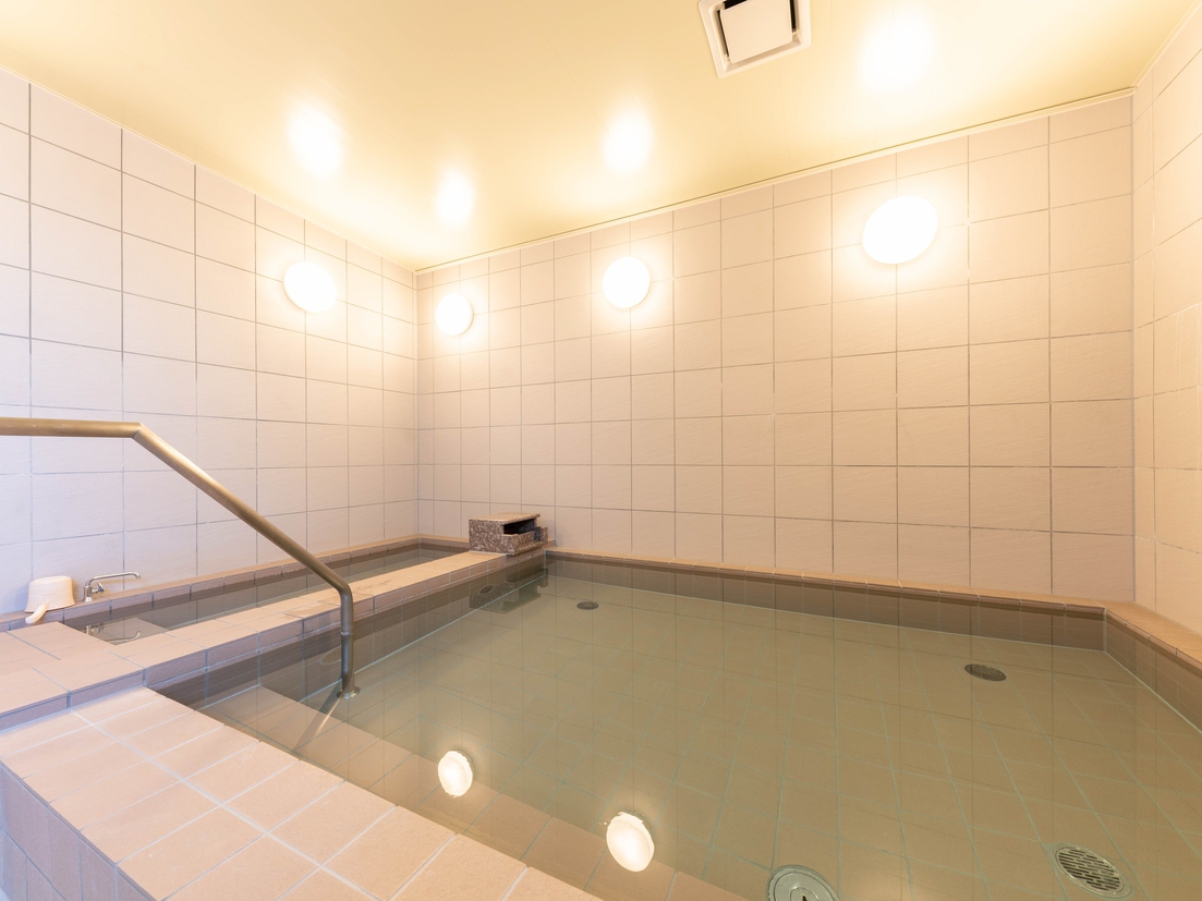 鉱泉浴大浴場ホテルグランワイズ熊谷駅前サウナ付大浴場ゆったりお風呂に入れます