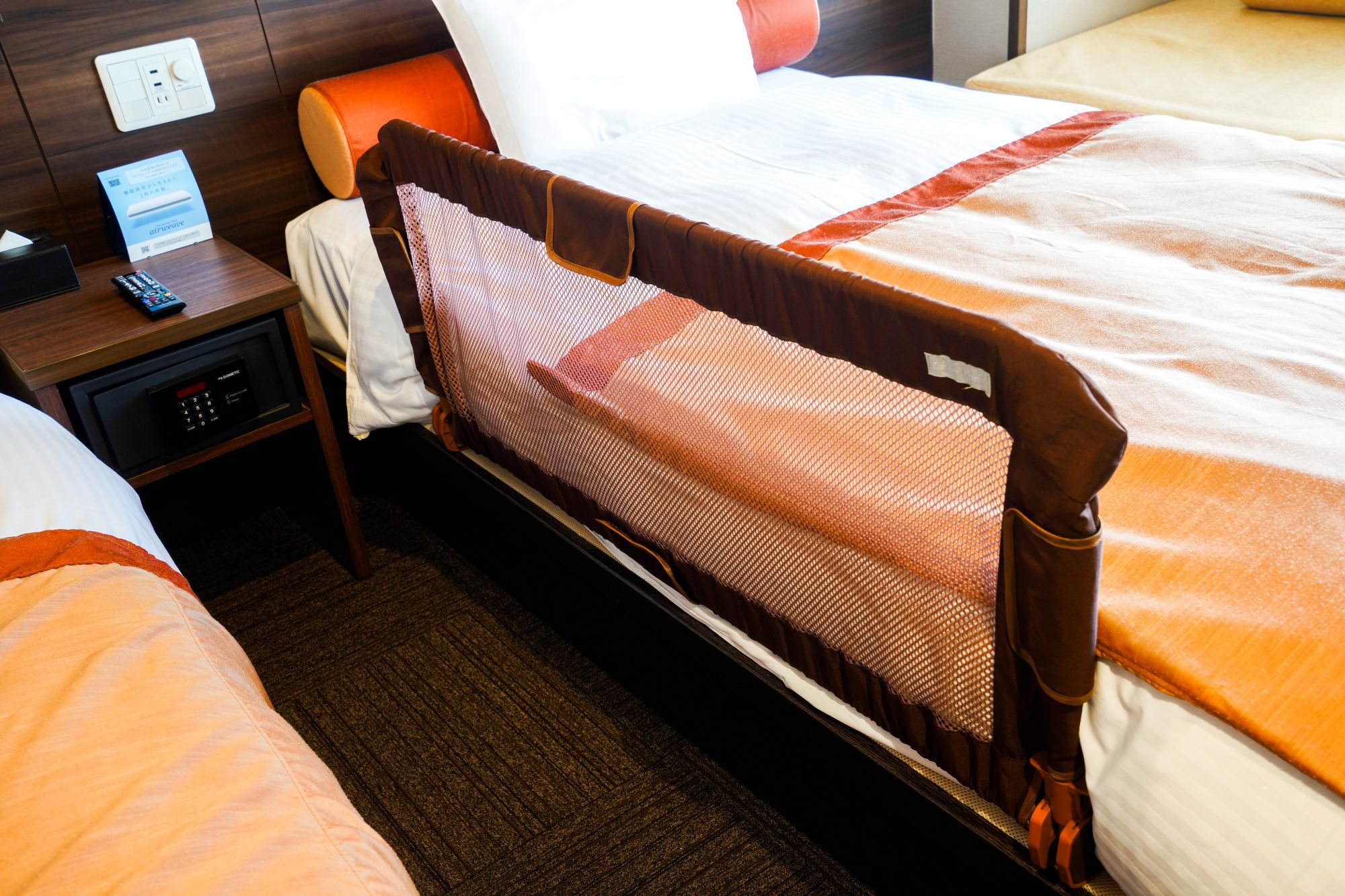 ベッドガード(1歳半から5歳まで利用可能)