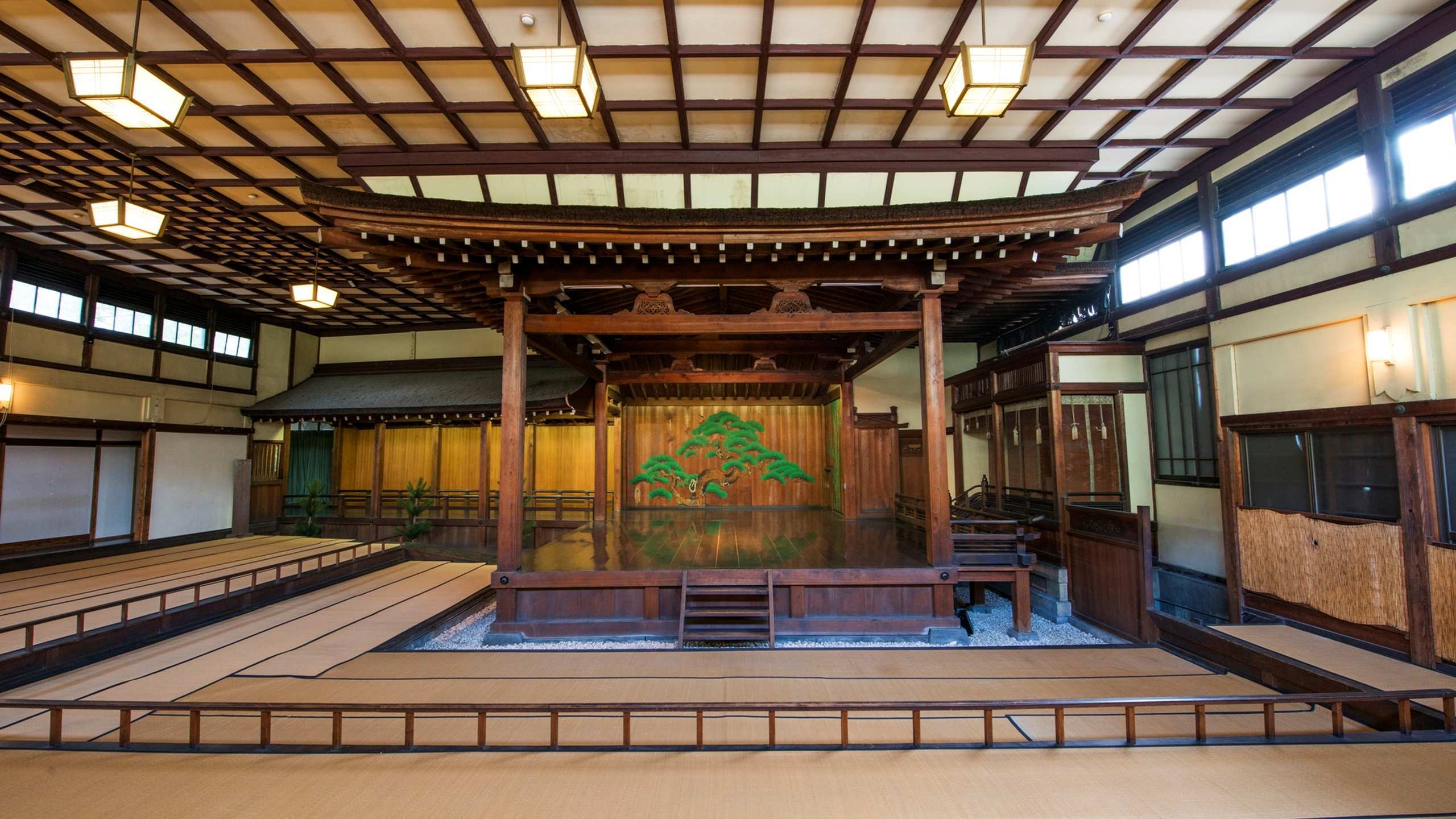 住吉神社能舞台