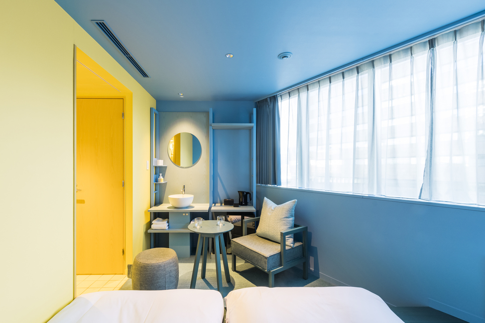 Standard Room B（ライトブルー）