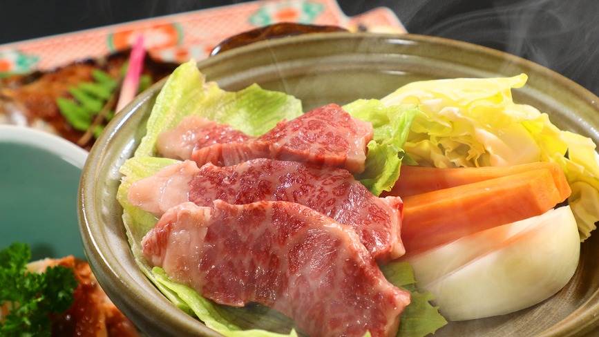 ある日のお夕食段戸牛陶板焼き