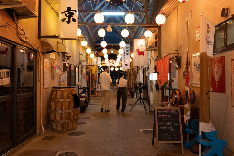 昭和のノスタルジックな商店街が９つもある前橋のまちなか。呑龍横丁は小さな飲み屋が軒を並べています