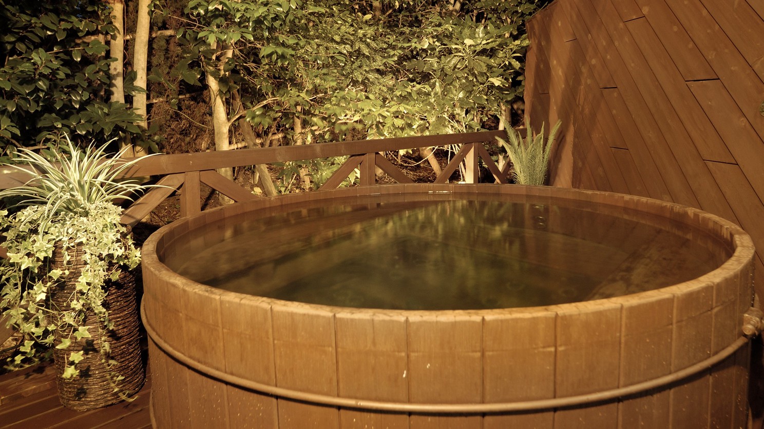 アルシオン森の露天風呂