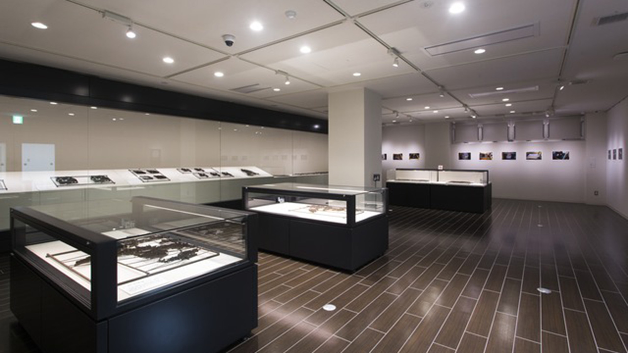 *【越前和紙の里 紙の文化博物館】リニューアルオープンした企画展示室。季節毎に異なる展示を楽しめます