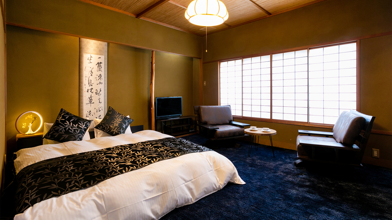 *【Zen（2F）一例】メインベッドルームには、キングベッドを1台配置しています。