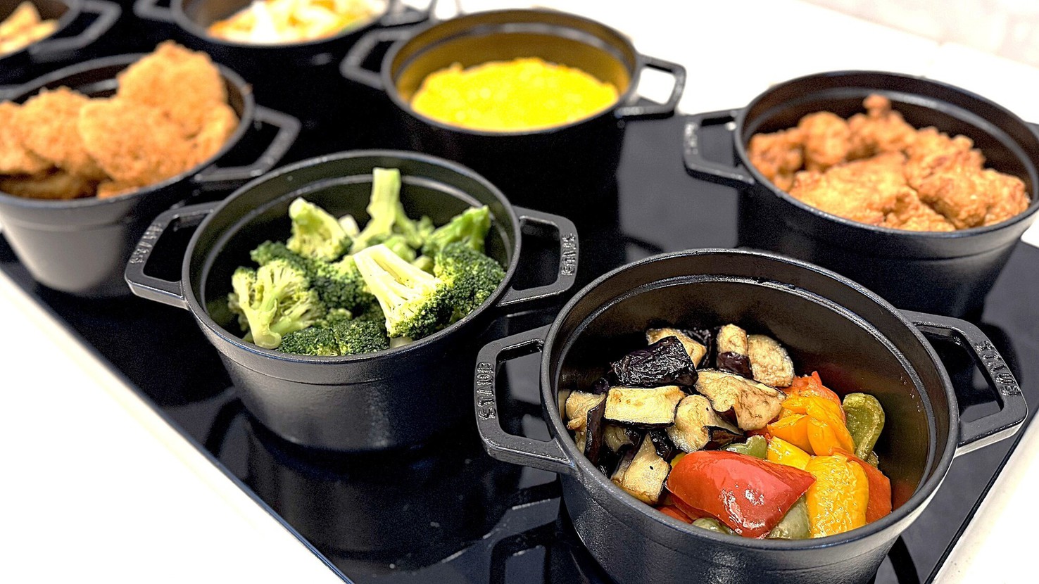 ？ランチ・イメージ：カレーブッフェ