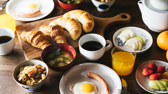 地元の食材を使った和朝食・洋朝食