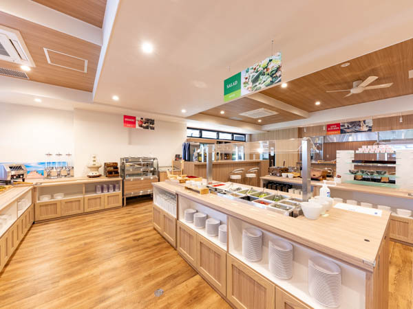 【レストラン店内】