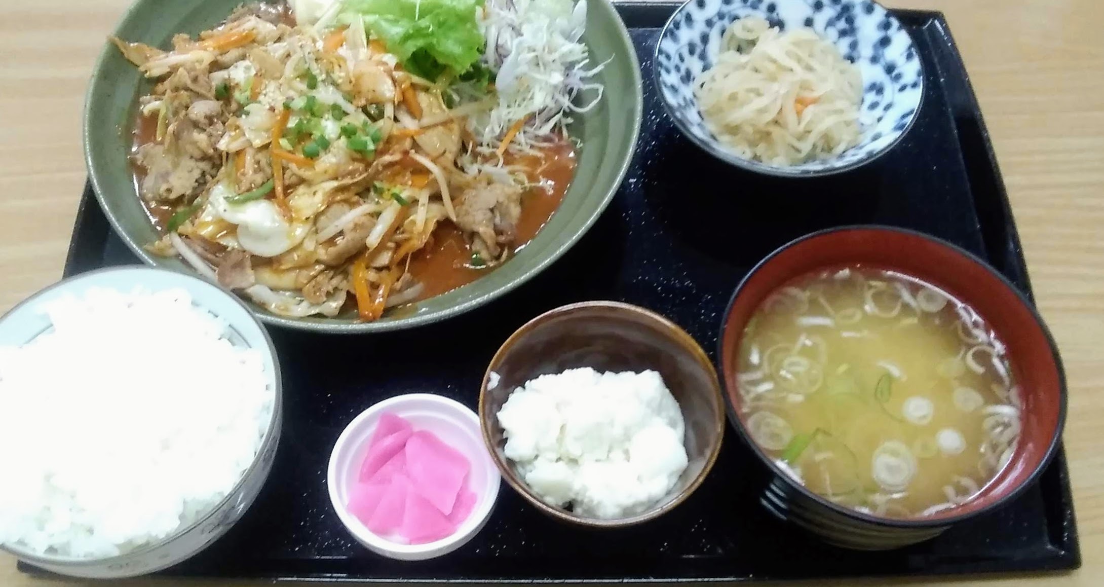 スタミナ焼肉定食