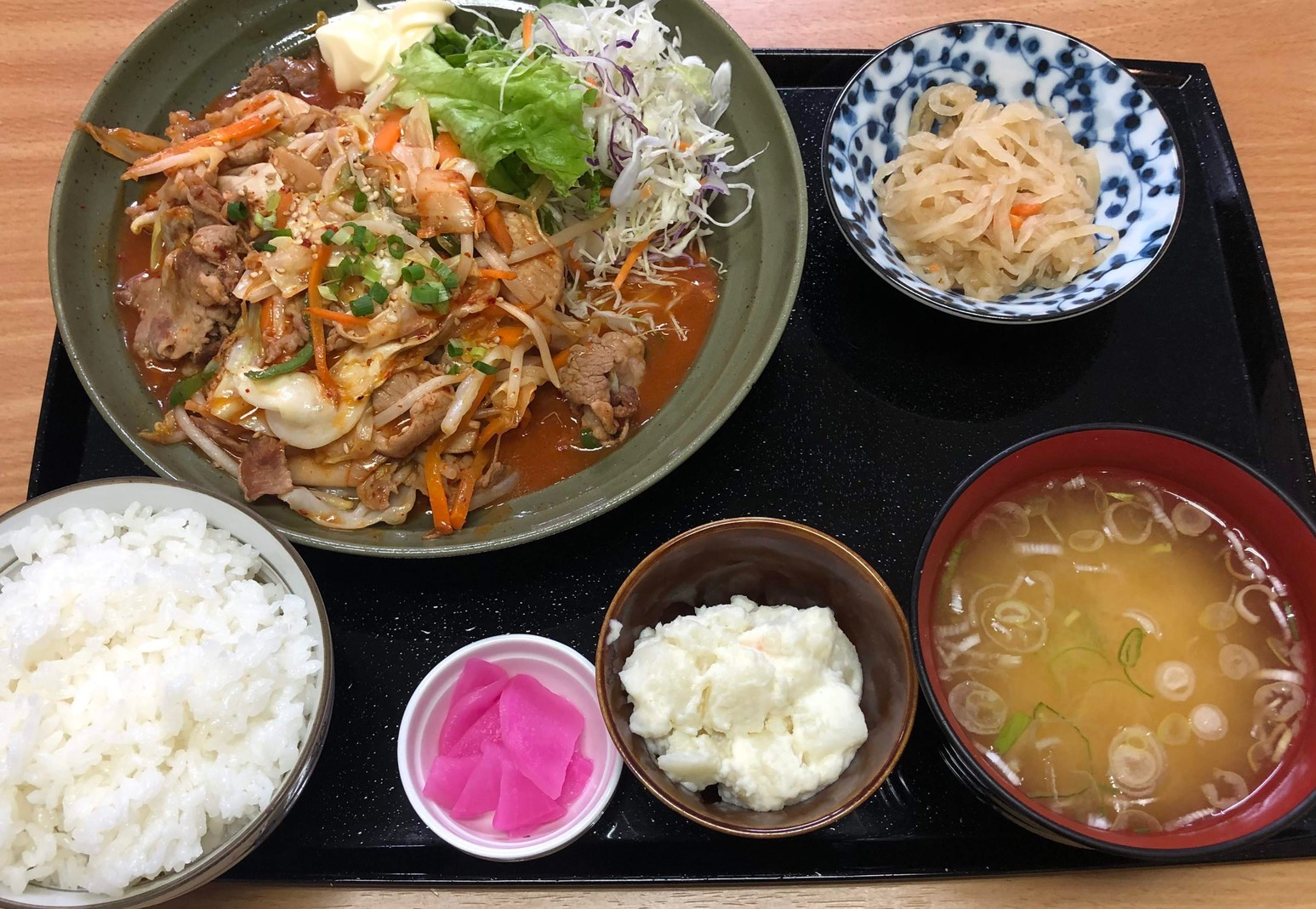 豚肉キムチ炒め定食