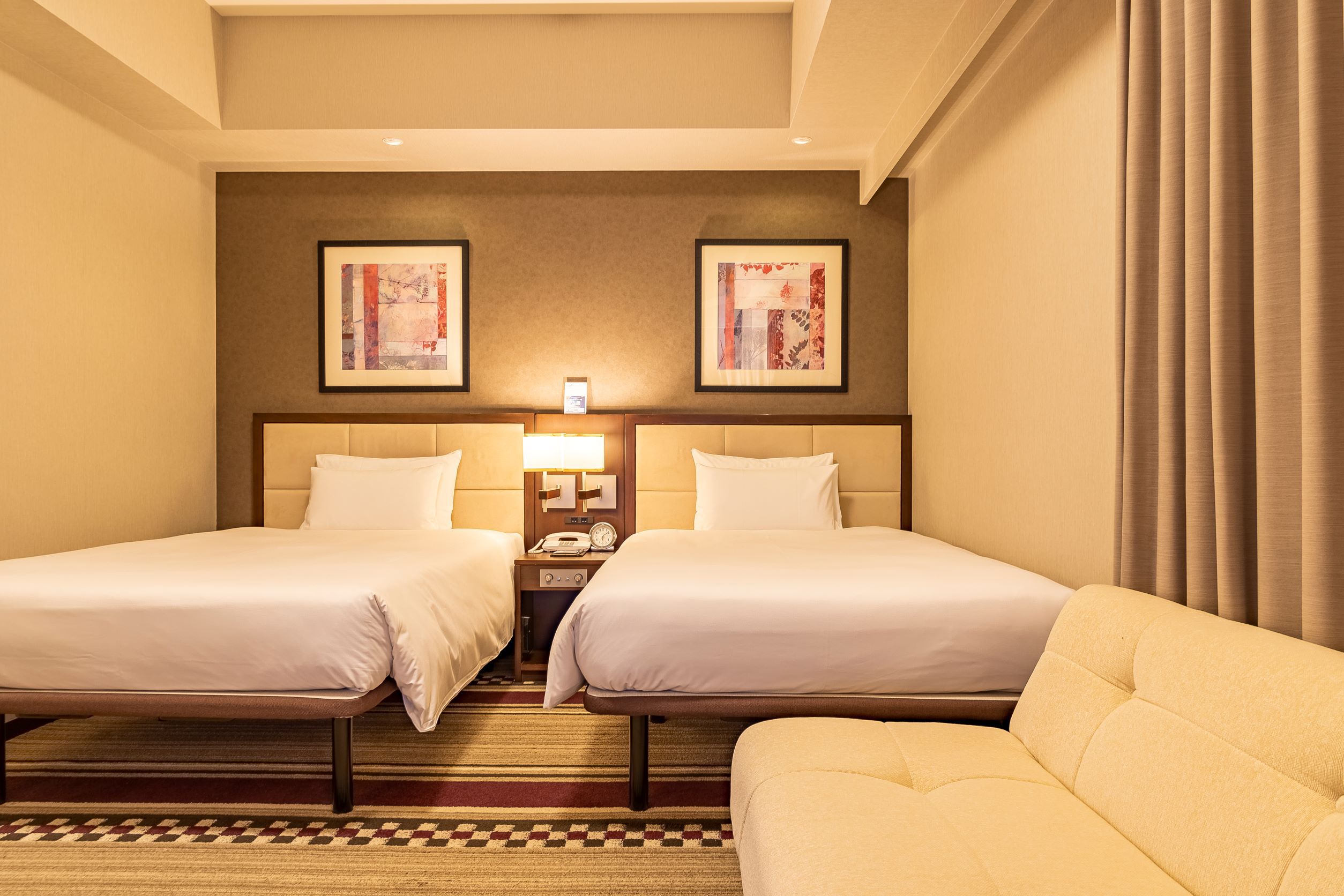 禁煙ソファ付ツイン