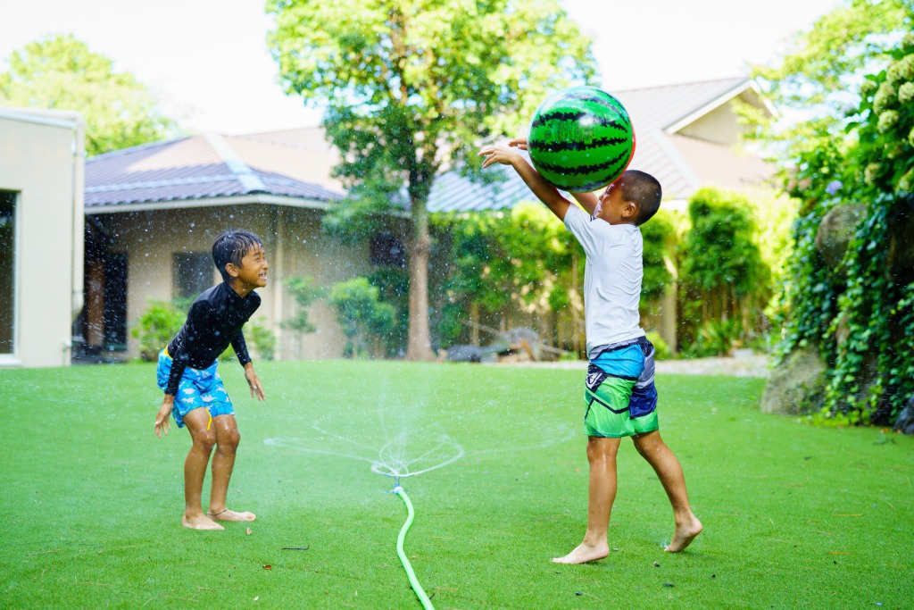 中庭〜夏休み限定水遊び〜