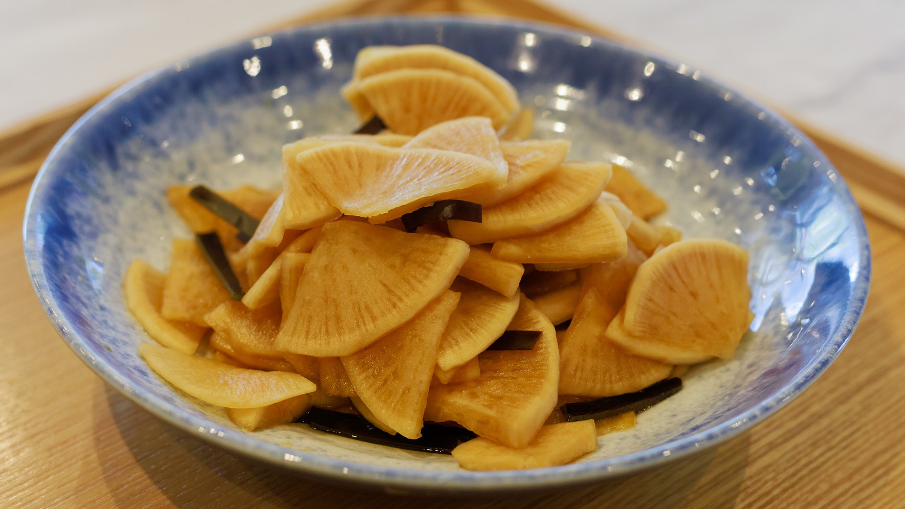 朝食『LaCle【ラ クレ】』：魚沼大根のたまり醤油漬け