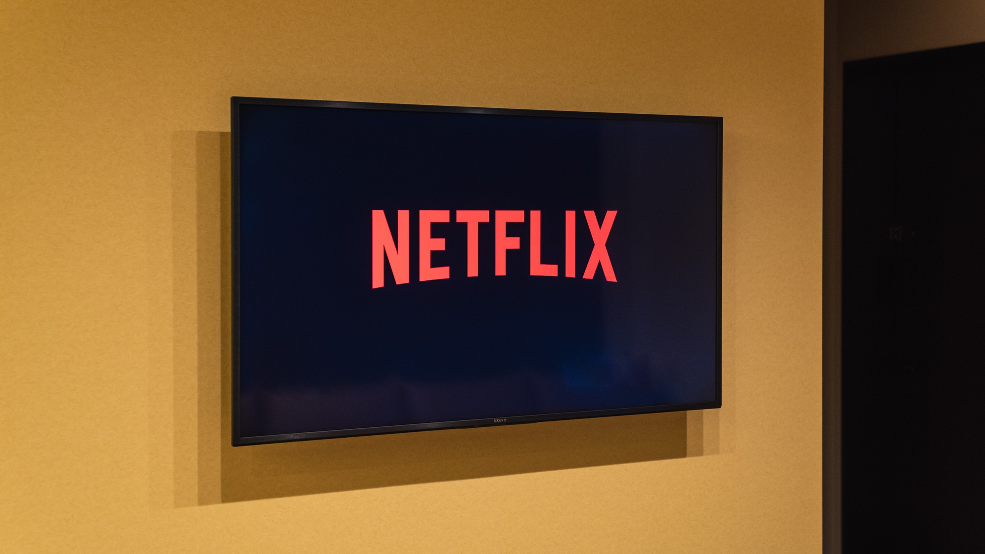 薄型テレビはNetFlixにも接続可能。※ご利用にはアカウントが必要です