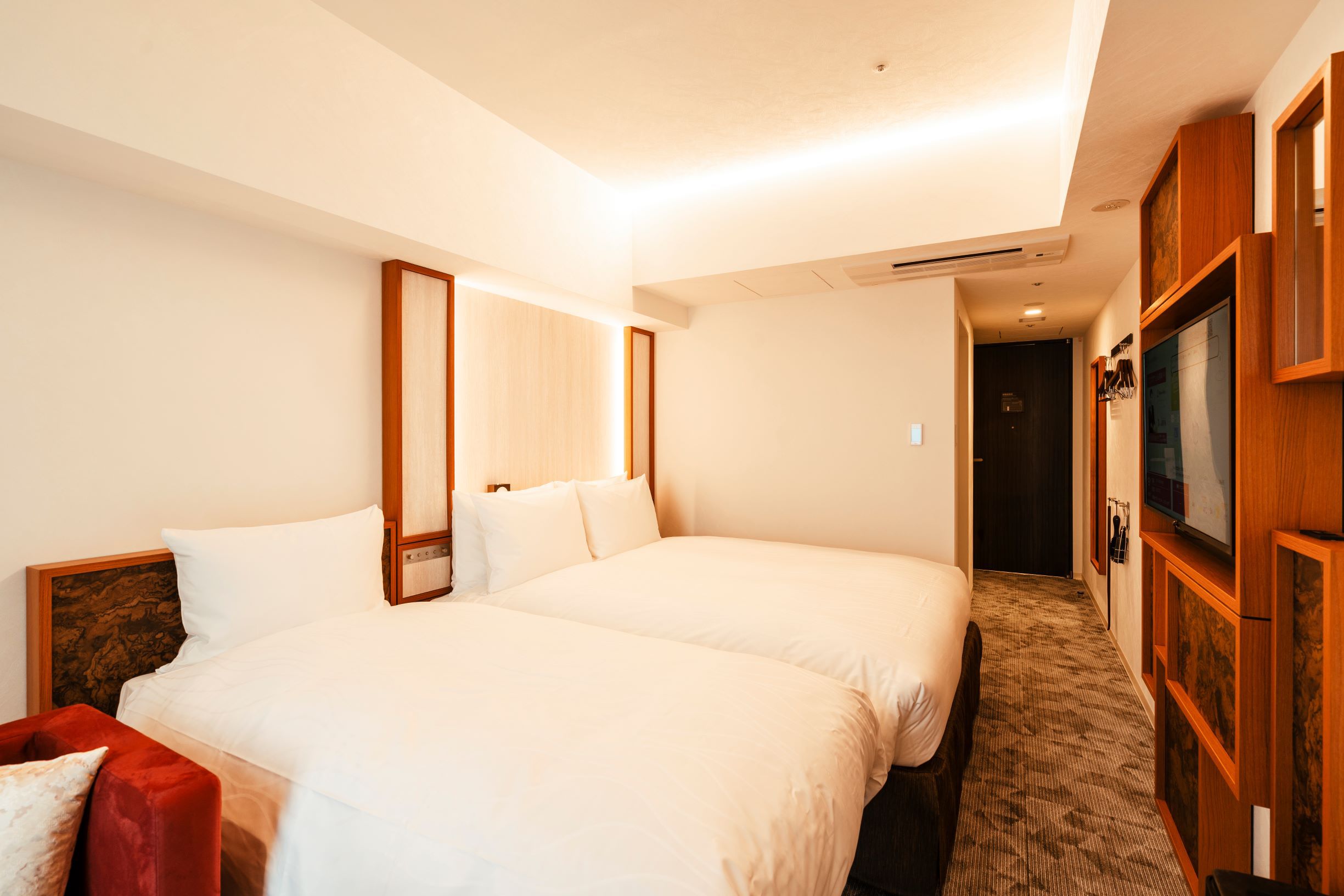 コンフォートダブル+エキストラベッド①