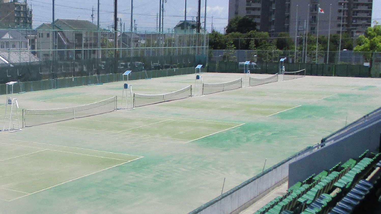 一宮テニス場
