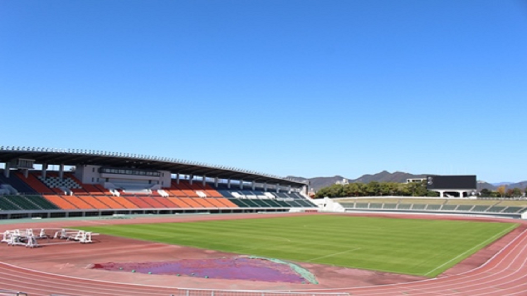 岐阜メモリアルセンター長良川陸上競技場
