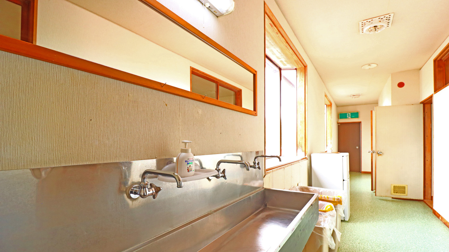 ＃共同の手洗い場は合宿にも便利な広い洗い場です