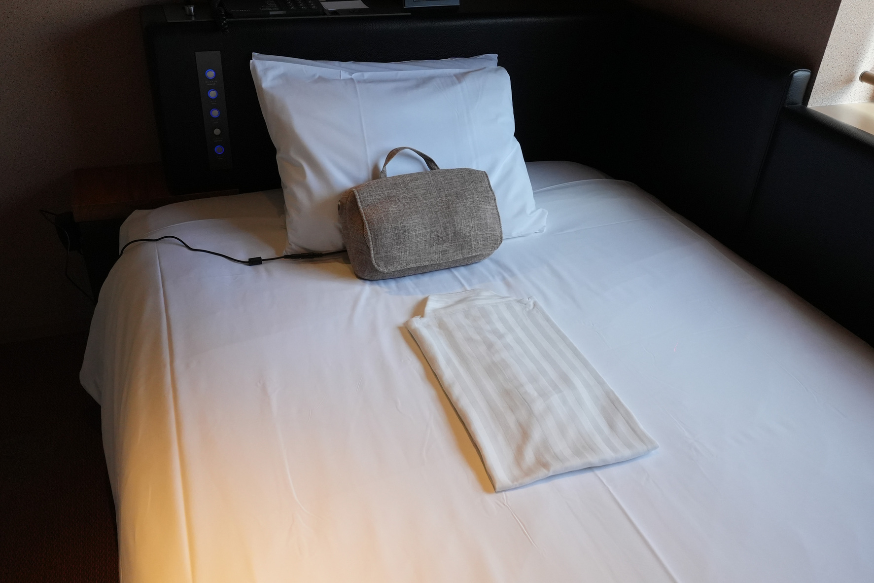 マッサージ機クッション型