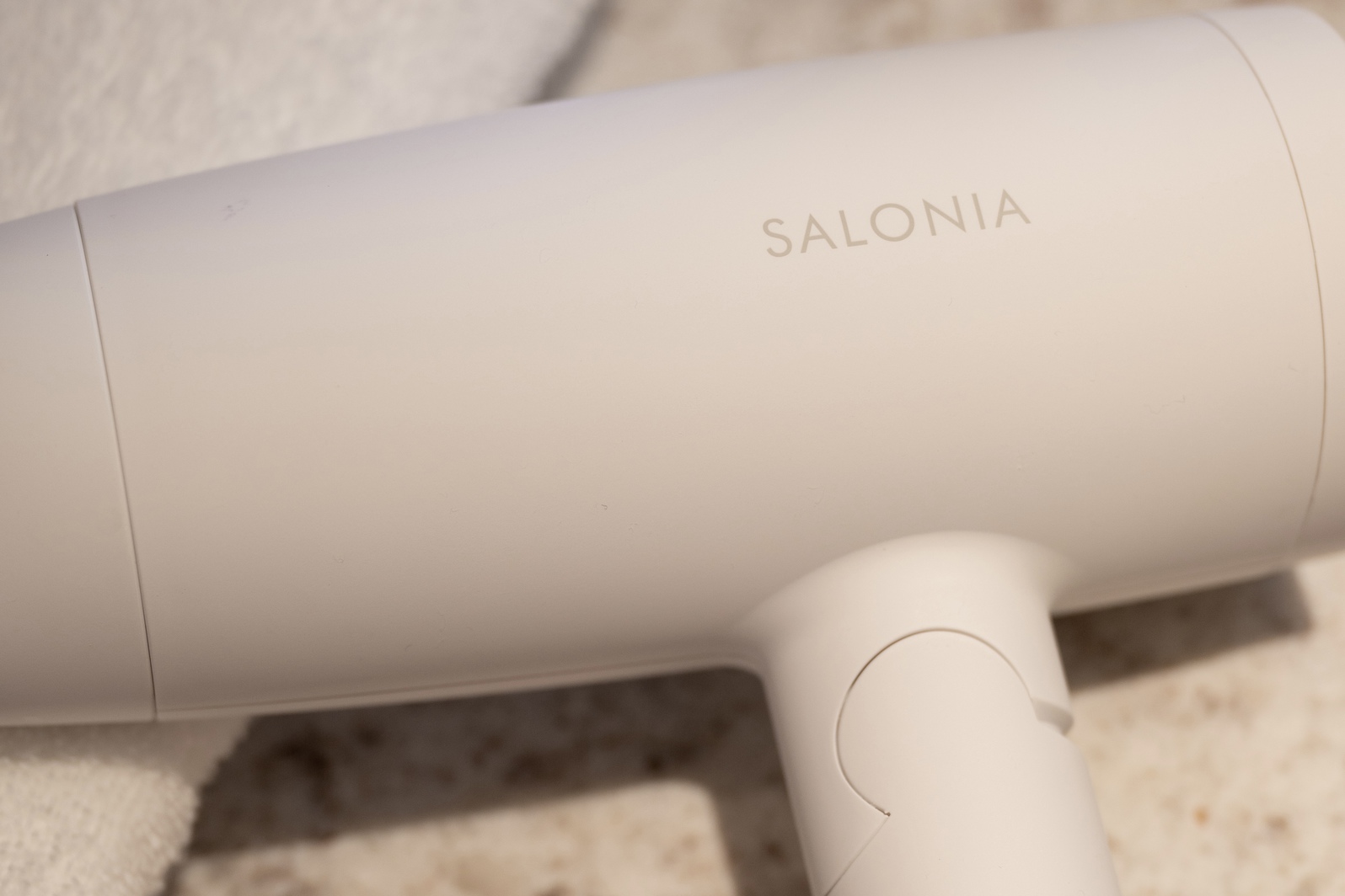 SALONIA（サロニア）