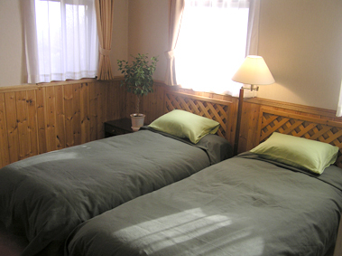 ロフト付き203号室バス・トイレ付き