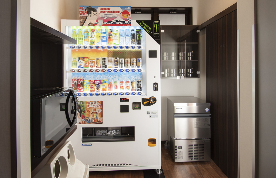 1階自販機コーナー