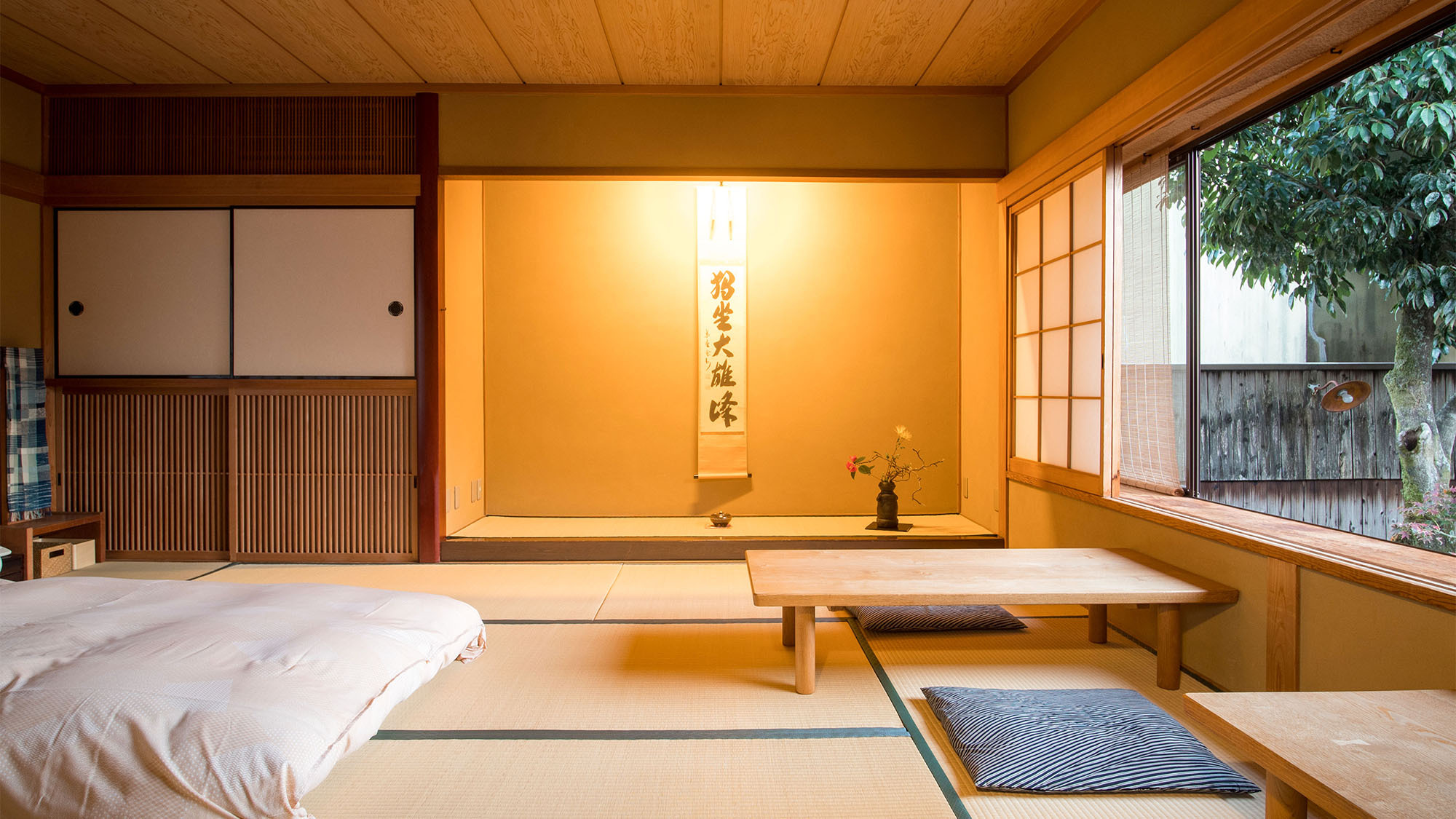 ・【飛白−ひはく−】京職人たちが紡いでくれた美を感じられる客室です