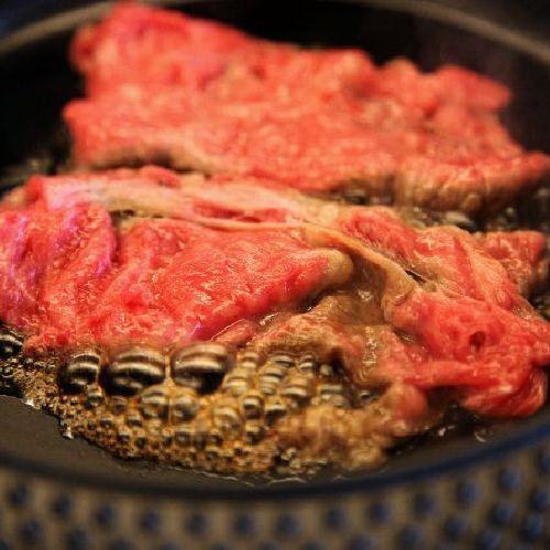 契約牧場産最高級黒毛和種『幡豆和牛』すき焼き※調理イメージ