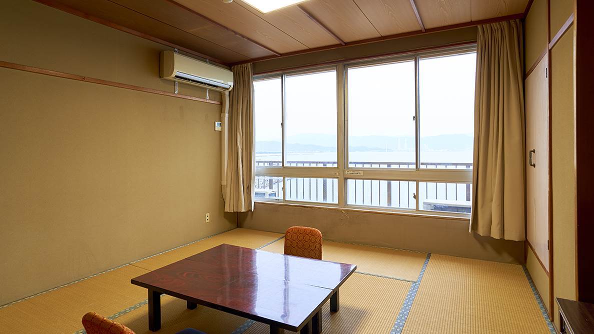（2階）波の音に癒される和室10畳