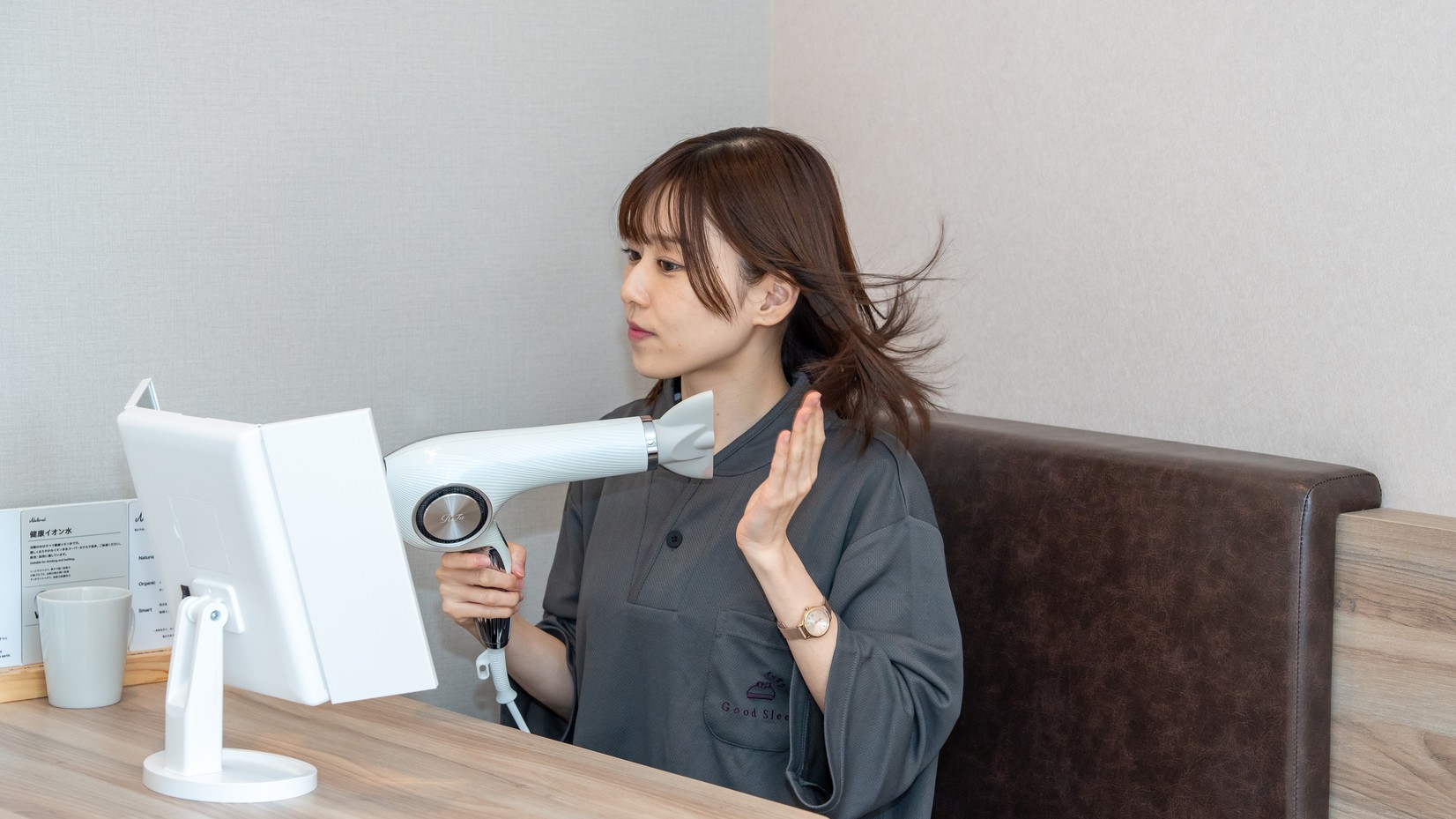 しっとり柔らかな髪へ♪ReFa製ドライヤー