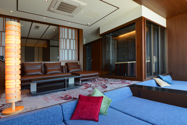 TORIIZAKI SUITE①