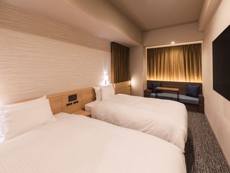 スーペリアツイン【シモンズ社製シングルベッド（幅120cm）2台】