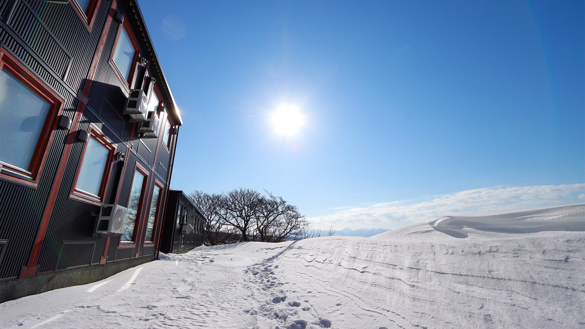 ・青い空・白い雪、、、ここでしか味わえない景色