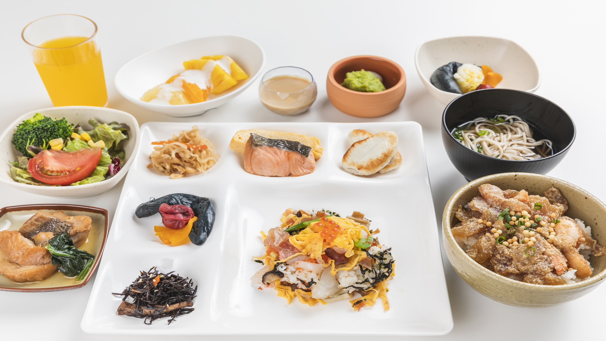 朝食盛り付け例