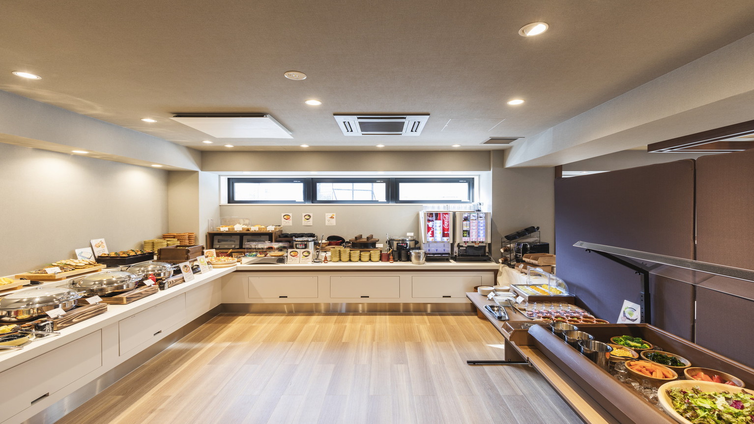 朝食ビュッフェコーナー