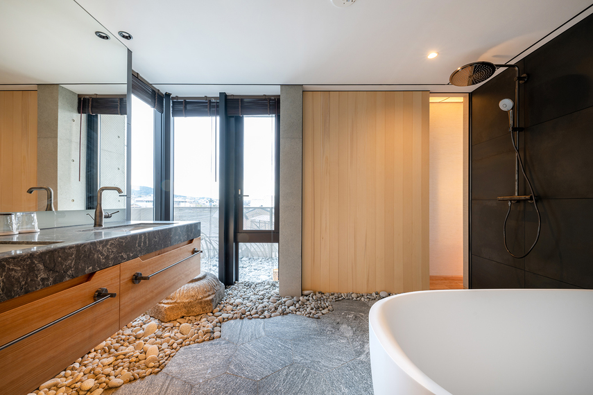 City Premium 6