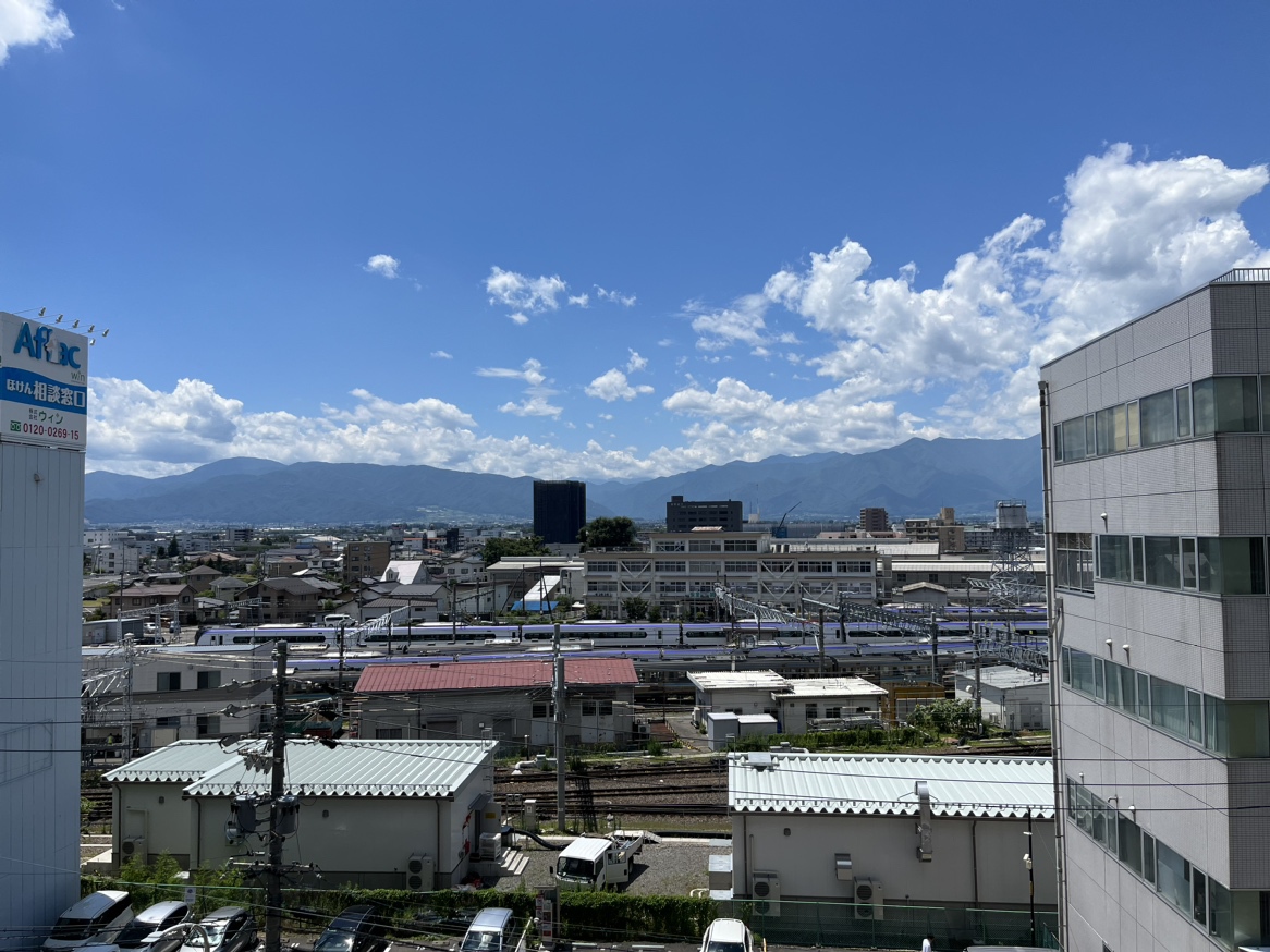 5階客室からの眺望 ※客室の位置により景色は異なります