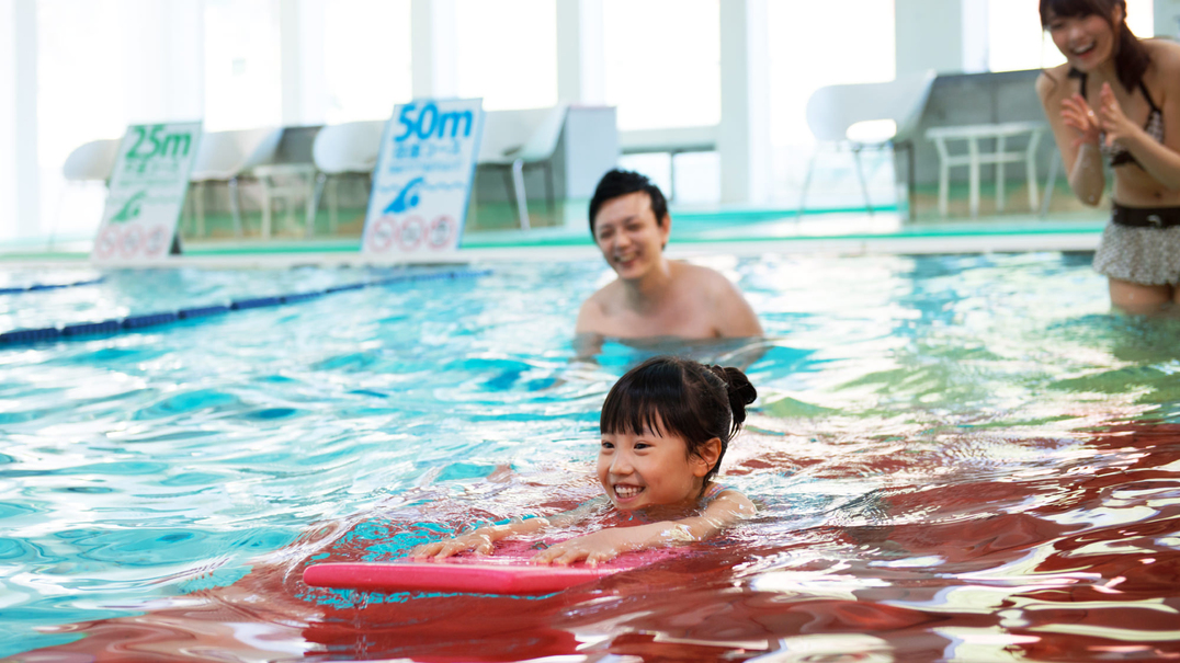 【るり渓温泉本館】［温水プール］ スイミングなどウェルネスでのご利用にも※遊具はご利用不可