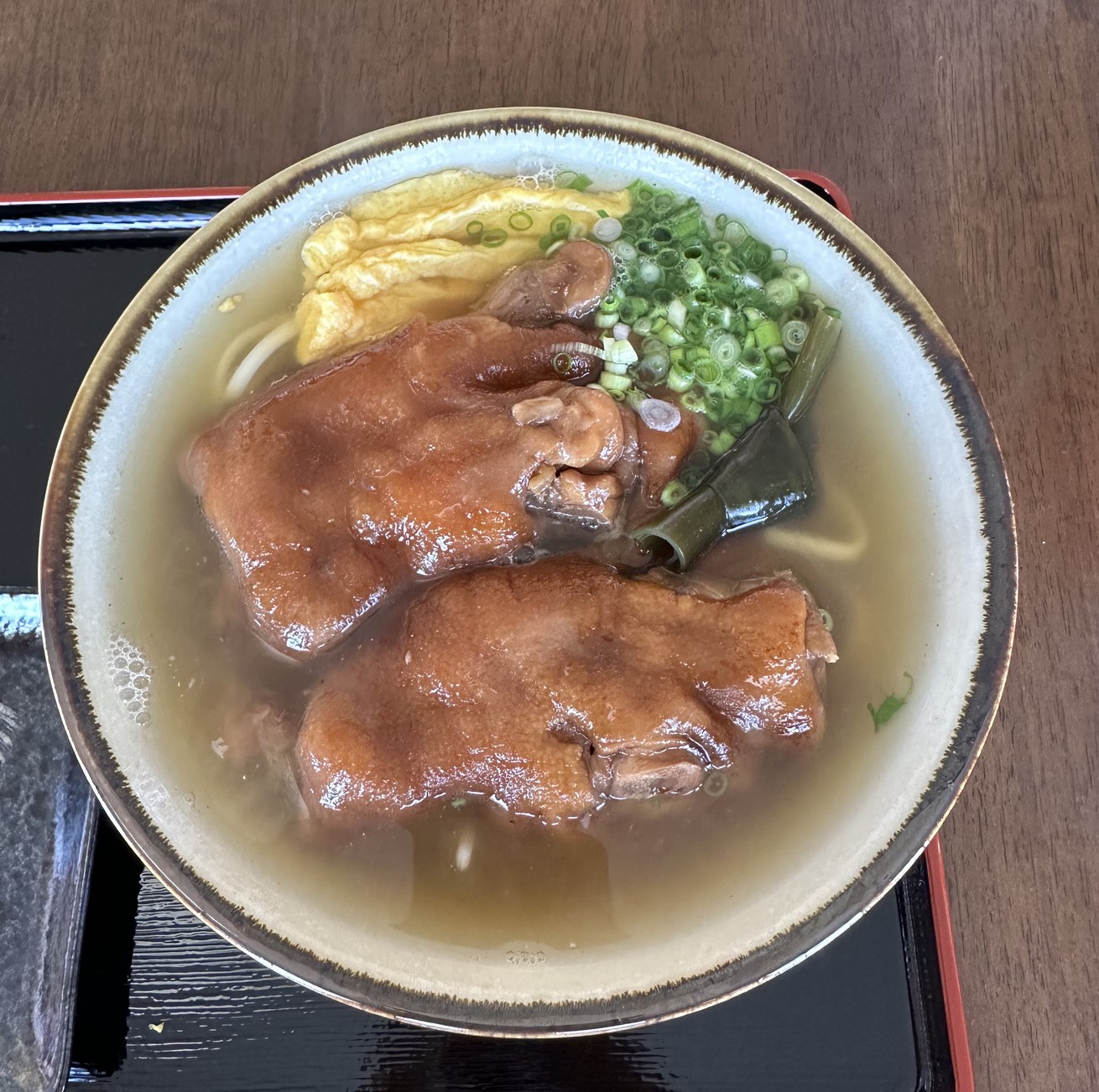 ホテル横お食事処「浜屋」