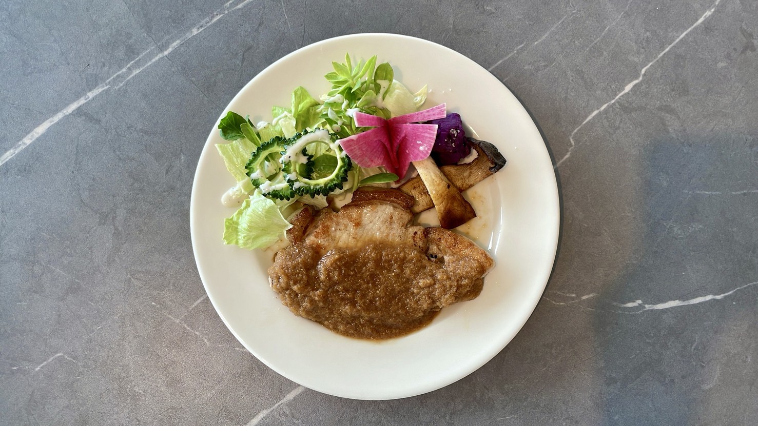 『Restaurant HoKuLaNi』ランチ
