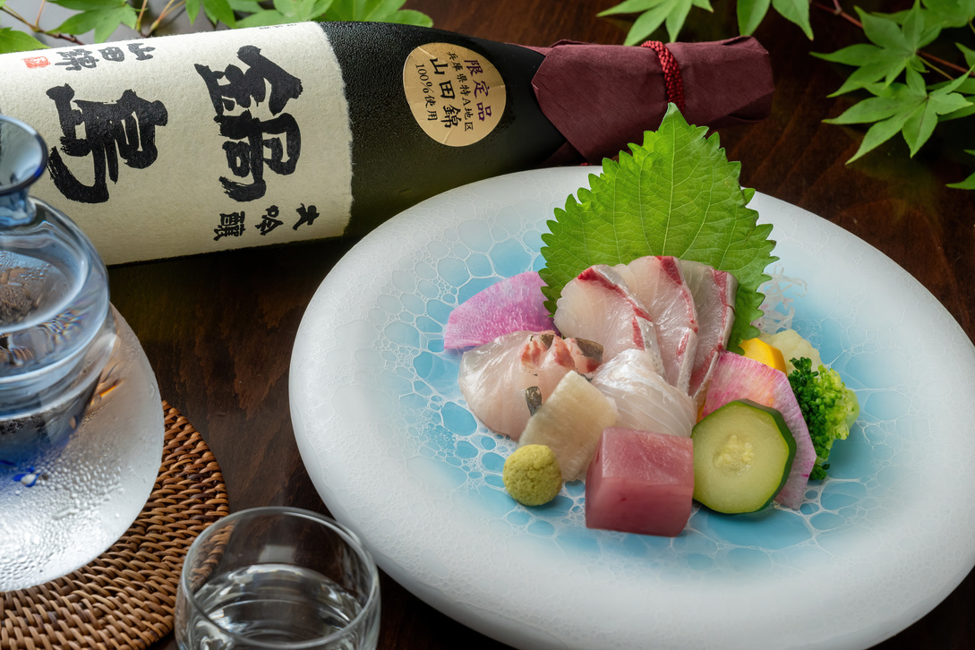 お造里は日本酒と合わせてお召し上がりはいかがでしょう