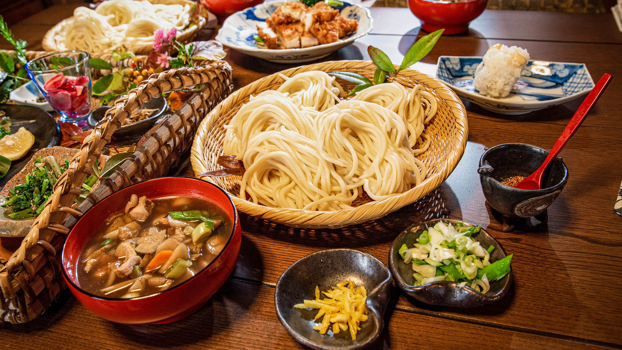 ・【お食事一例】近萩のおばあちゃんと一緒に作るうどん。 作ったおうどんは昼食としてどうぞ