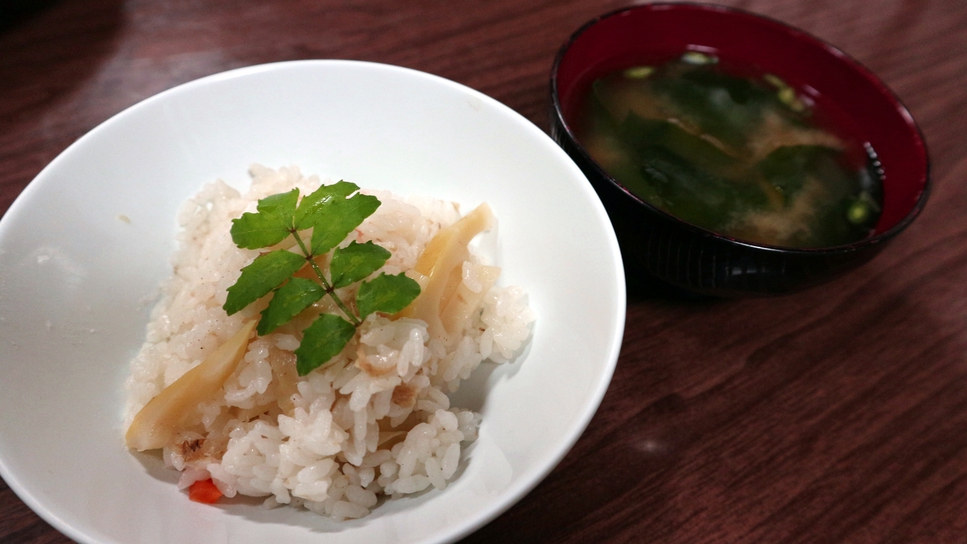 *【お食事/夕食一例】千葉の野菜や房総半島ならではの海の幸・山の幸をお召し上がりいただけます。