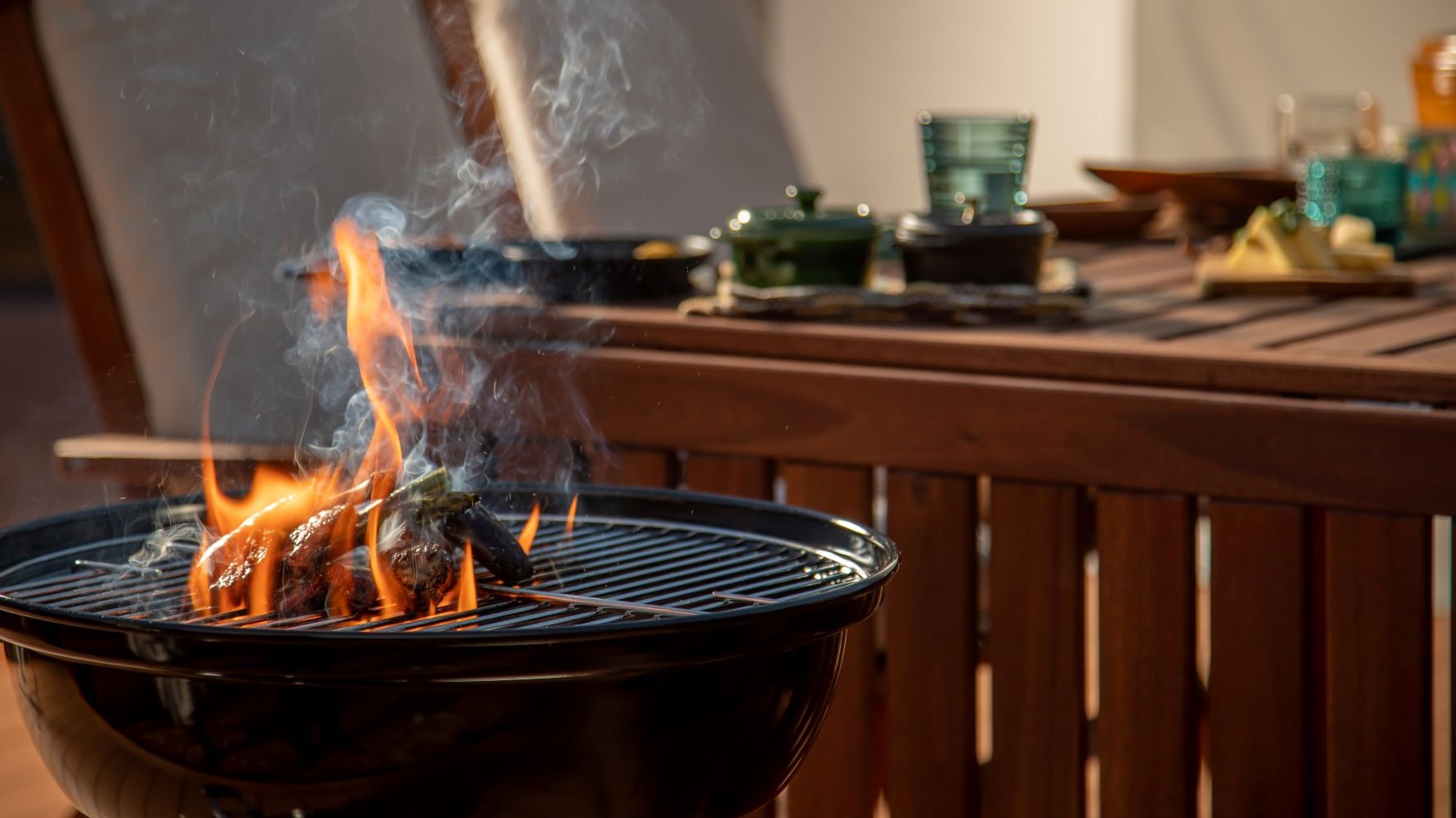 BBQイメージ風景【レンタル機材あり】焼き台１台、人数分の食器類、トング、ハサミ、塩、胡椒お食事は