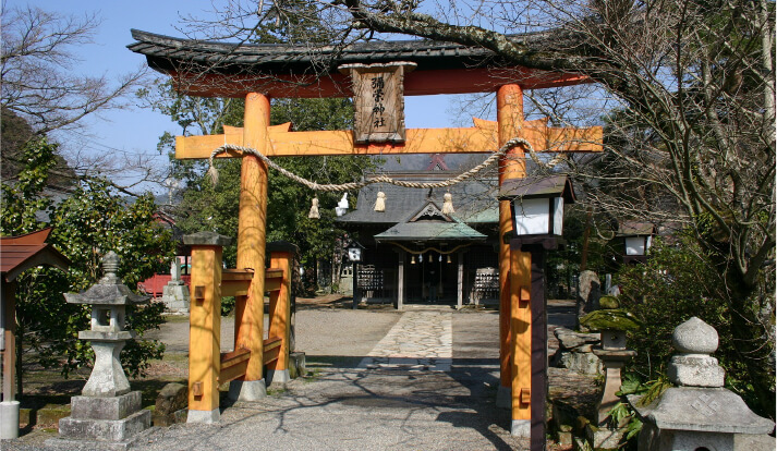 津弥栄神社