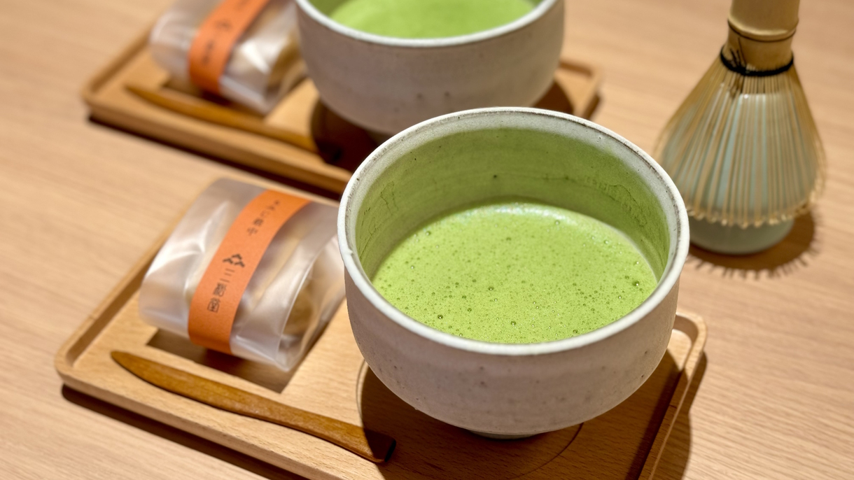 【湯室別館】別館客室限定のお抹茶（一例）