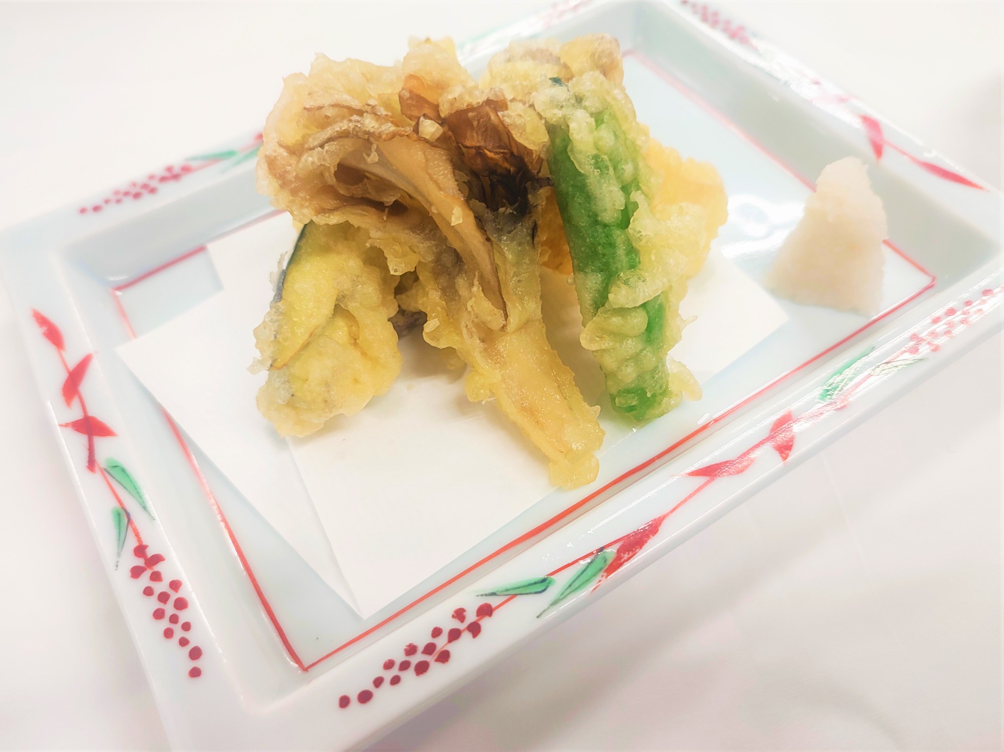 夕食一例）季節の天ぷら