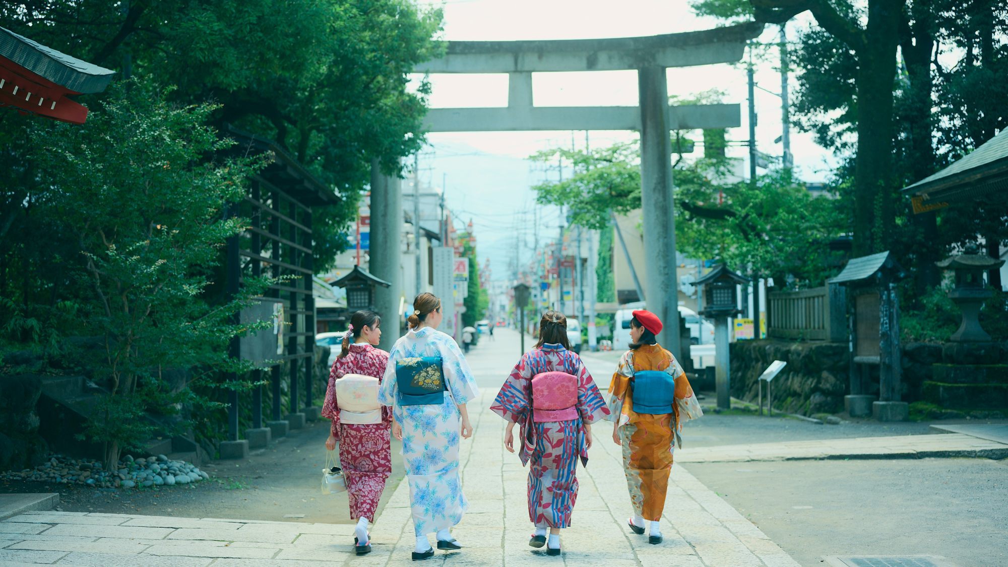 ・【秩父神社】参拝の後は昭和レトロな街並みで散策や、カフェ・スイーツ巡りはいかがでしょうか