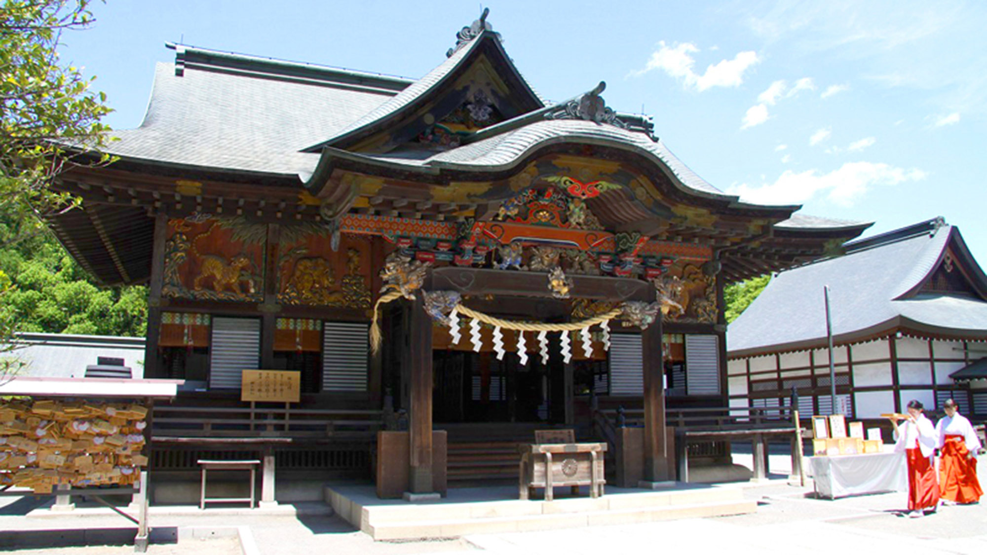 ・【秩父神社】当宿から歩いておよそ３分です、参拝の後は古い街並みの散策をしてみてはいかがでしょうか